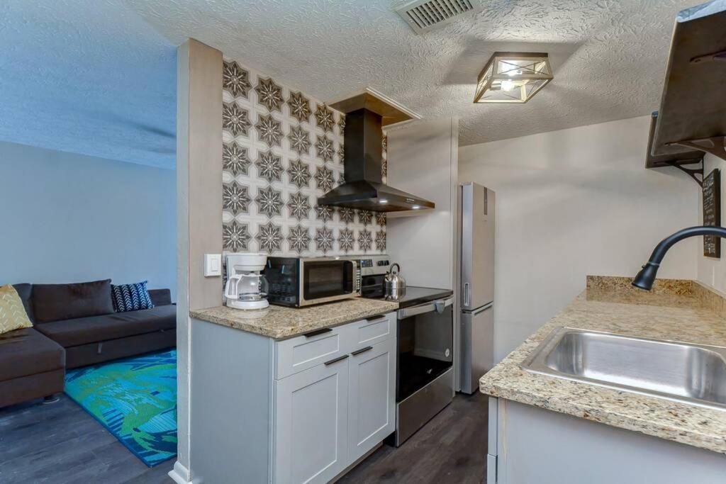 》Executive Apartment Near Armature Works-Room For Six, Full Kitchen《 Tampa Zewnętrze zdjęcie